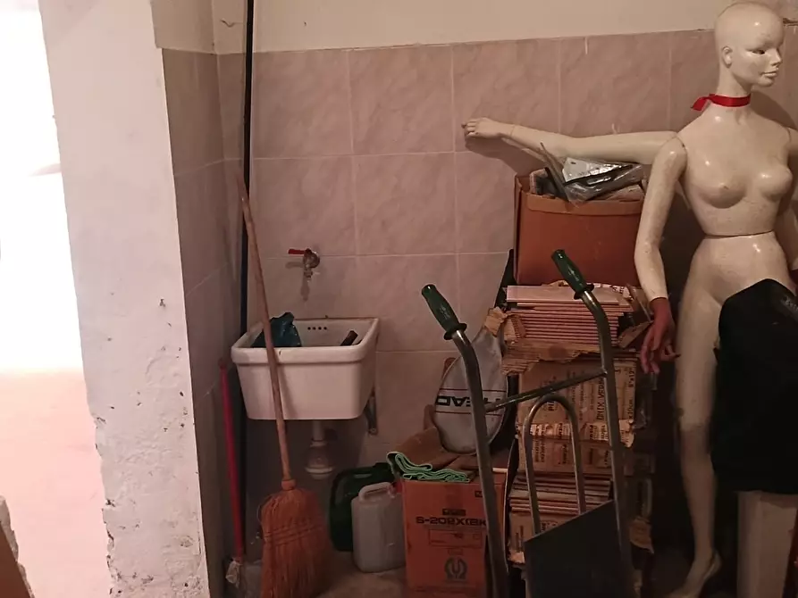 Immagine 11 di Garage in vendita  in Via dei Balugola 14 a Modena