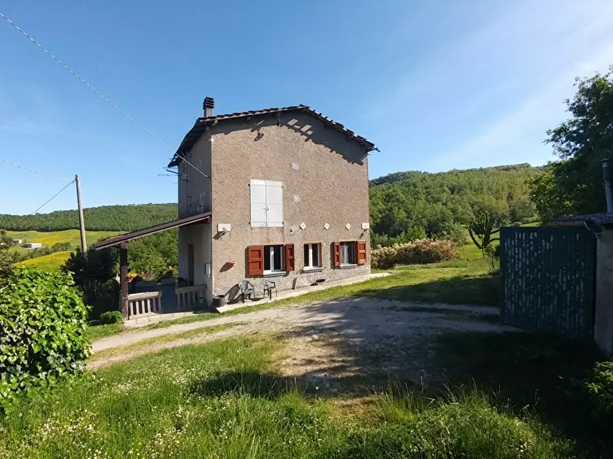 Immagine 1 di Casa indipendente in vendita  in Via Della Chiesa Vecchia 1658 a Valsamoggia