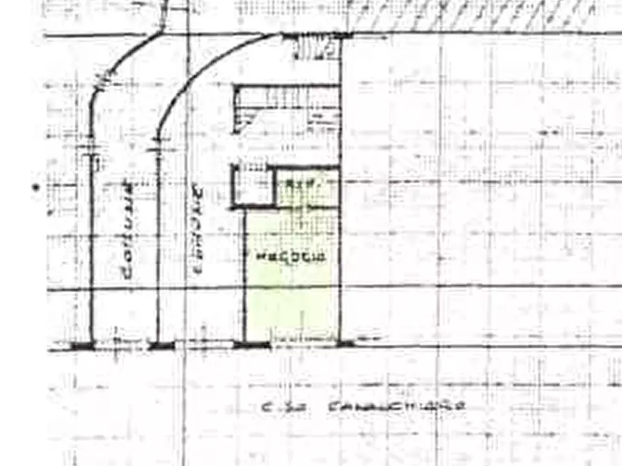 Immagine 2 di Locale commerciale in vendita  in Corso Canalchiaro 178 a Modena