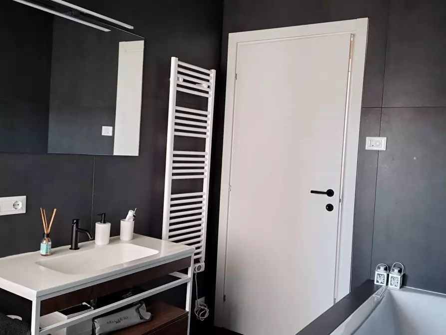 Immagine 13 di Quadrilocale in vendita  in Via San Bellino 13 a Rovigo