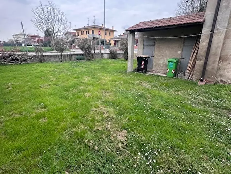 Immagine 28 di Villa in vendita  a Trecenta
