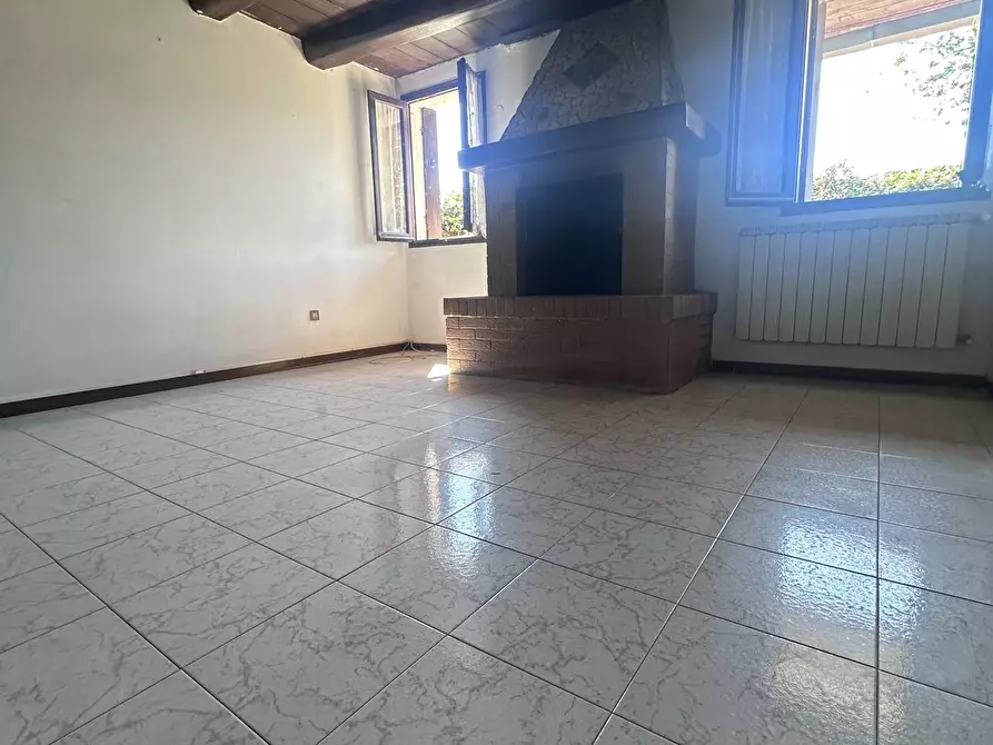 Immagine 4 di Casa indipendente in vendita  a Rovigo