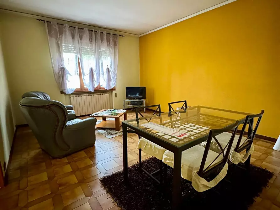 Immagine 4 di Villa in vendita  in Via Pietro Nenni a Bosaro