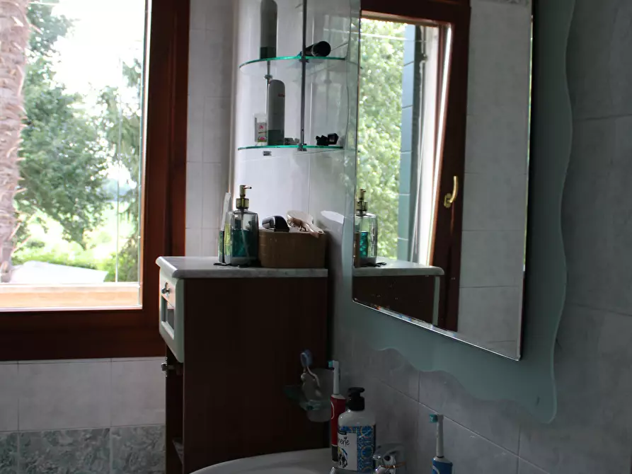 Immagine 11 di Casa bifamiliare in vendita  in Via Pastrengo a Rovigo