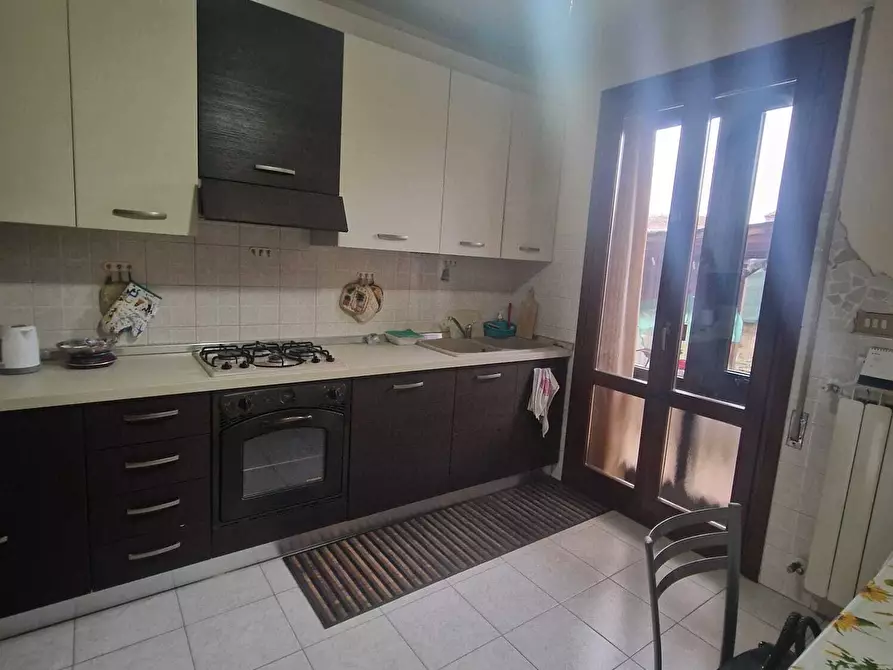 Immagine 5 di Trilocale in vendita  a Rovigo