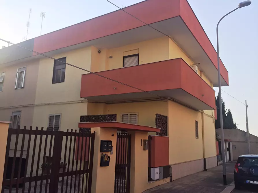 Immagine 10 di Trilocale in vendita  in Via Foggia 42 a Casamassima