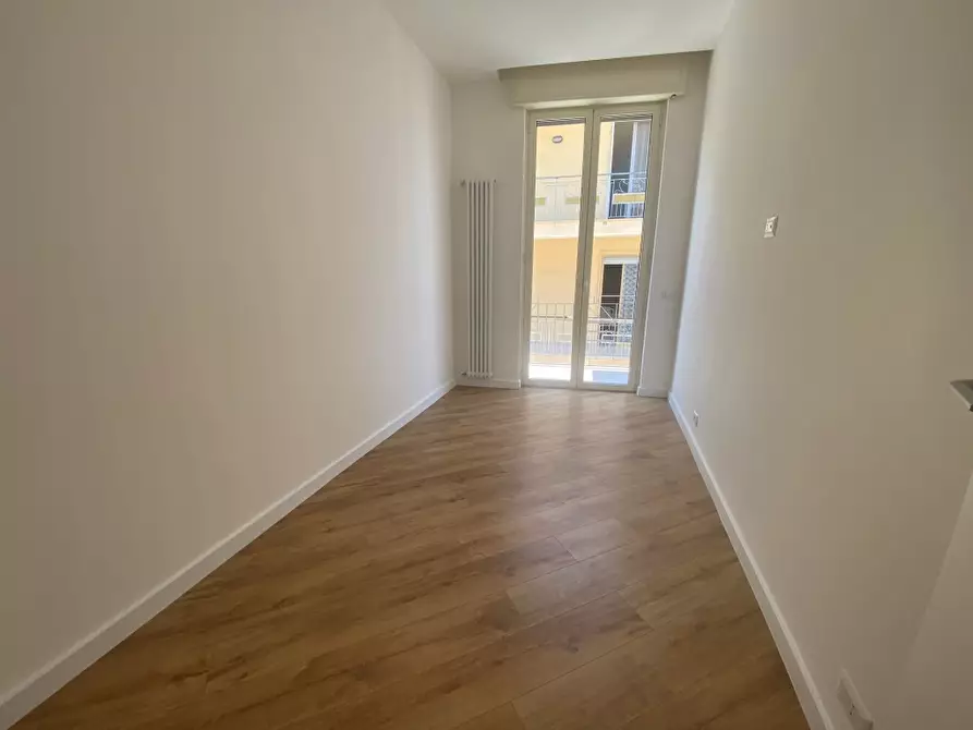 Immagine 8 di Trilocale in vendita  in Via Regina 57 a Casamassima