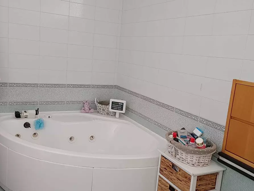 Immagine 45 di Villa in vendita  in Via Angelo Michele Pesce 62 a Casamassima