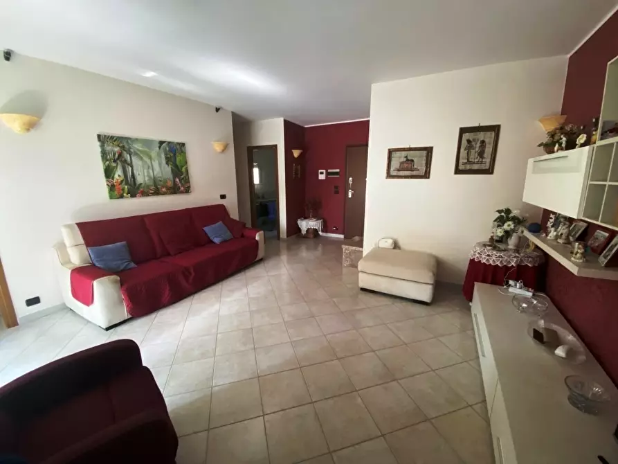 Immagine 6 di Trilocale in vendita  in Via Berlino 6 a Casamassima