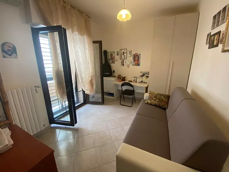 Immagine 14 di Trilocale in vendita  in Via Berlino 6 a Casamassima