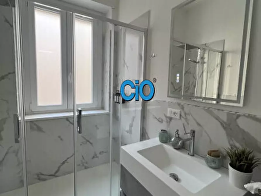 Immagine 9 di Trilocale in vendita  a Bologna