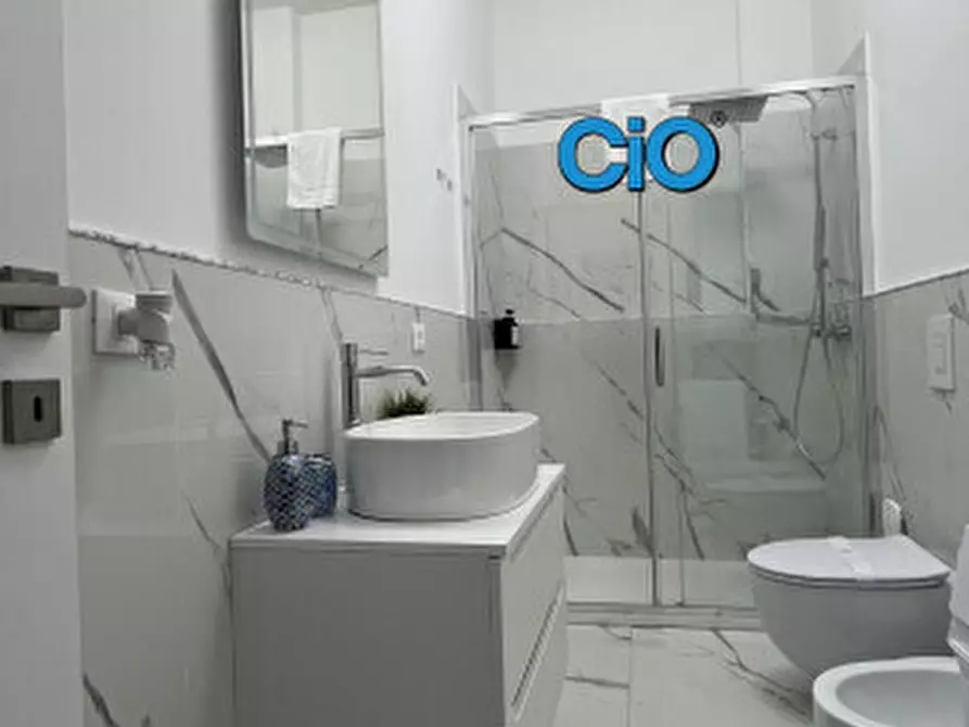 Immagine 5 di Bilocale in vendita  a Bologna