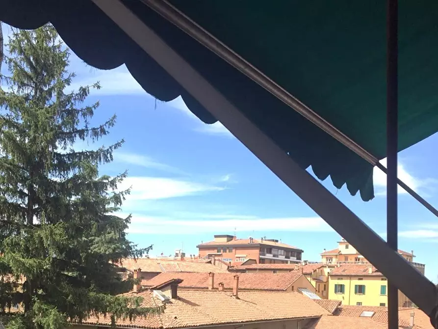Immagine 1 di Appartamento in vendita  a Bologna