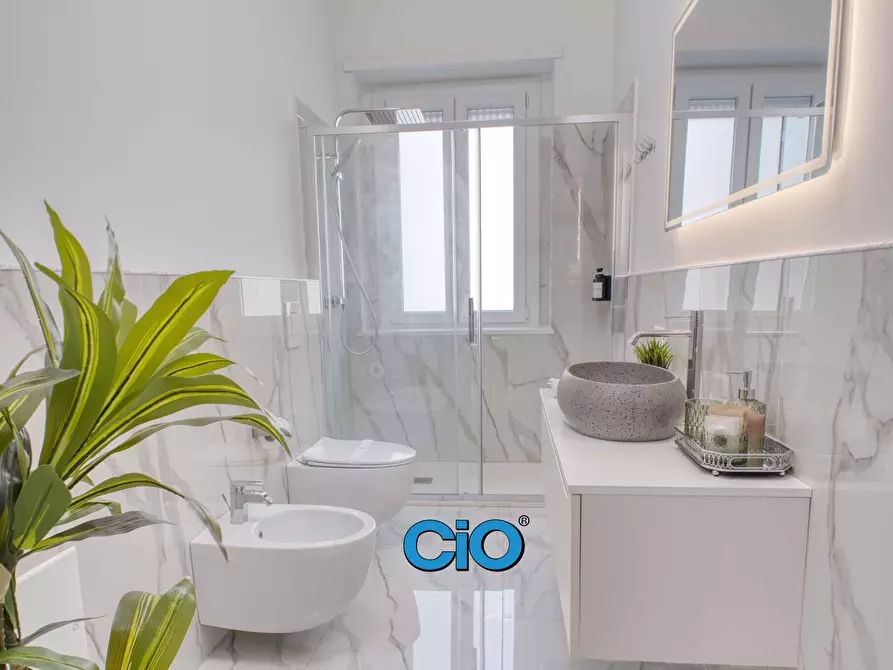 Immagine 5 di Bed & Breakfast in vendita  a Bologna