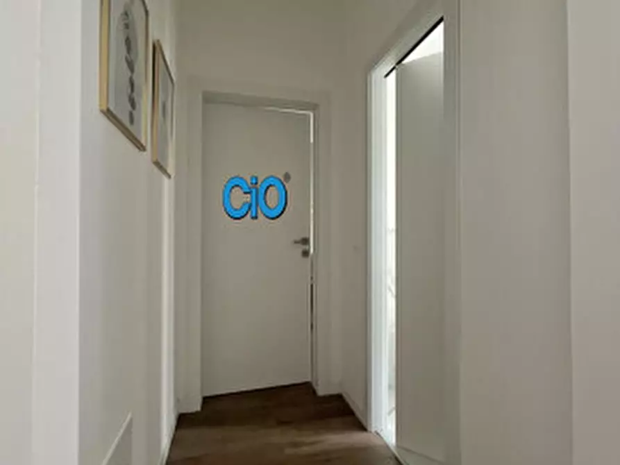 Immagine 4 di Trilocale in vendita  a Bologna