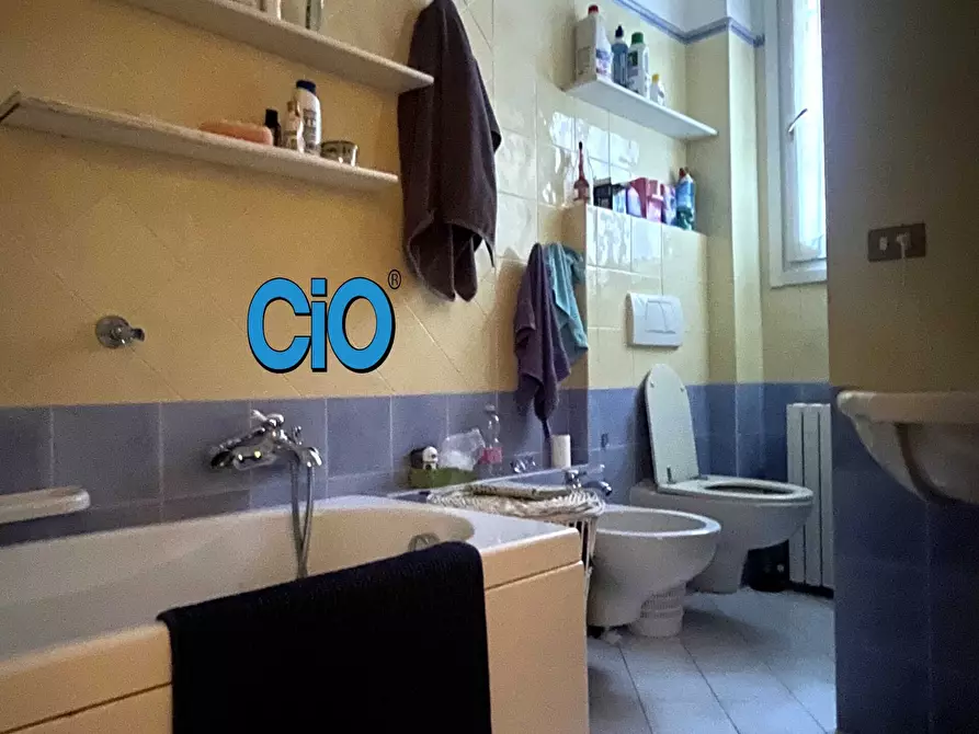 Immagine 6 di Quadrilocale in affitto  a Bologna