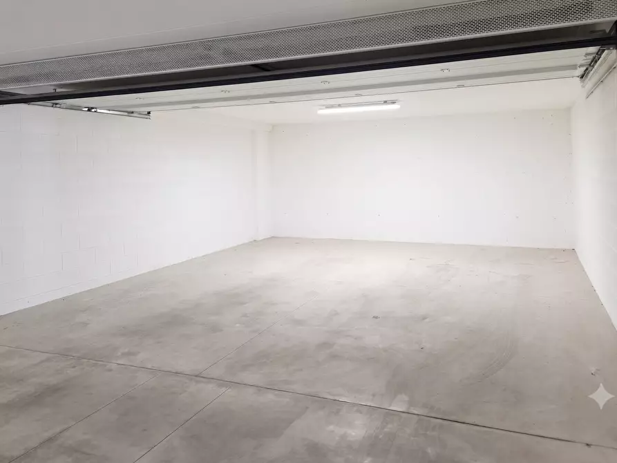 Immagine 16 di Quadrilocale in vendita  in Via Taramelli 2 a Collebeato
