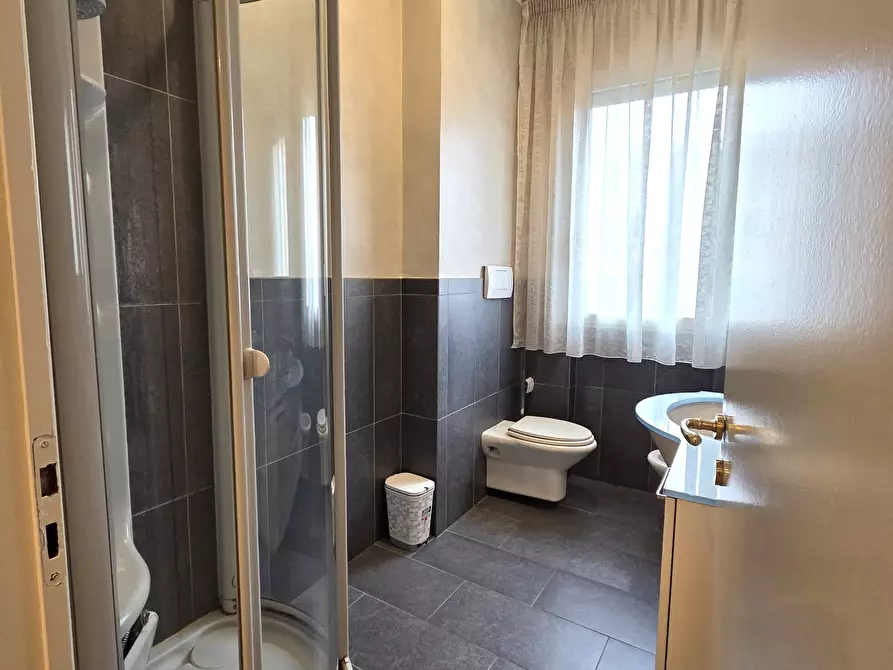 Immagine 10 di Quadrilocale in affitto  in MOMPIANO a Brescia