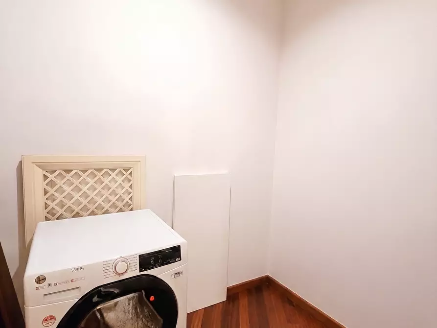 Immagine 14 di Quadrilocale in vendita  in Corso Martiri della Libertà a Brescia