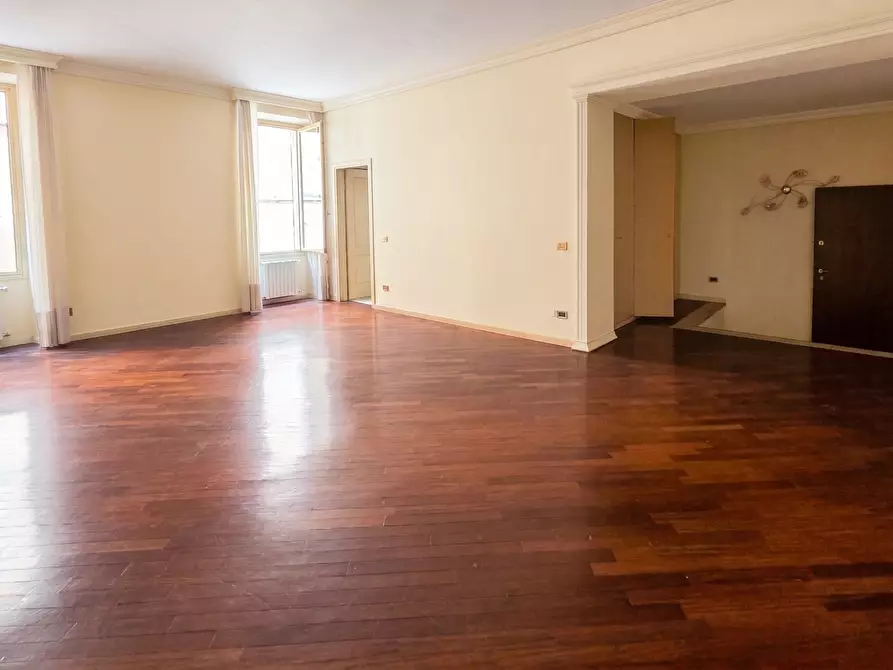 Immagine 4 di Quadrilocale in vendita  in Corso Martiri della Libertà a Brescia