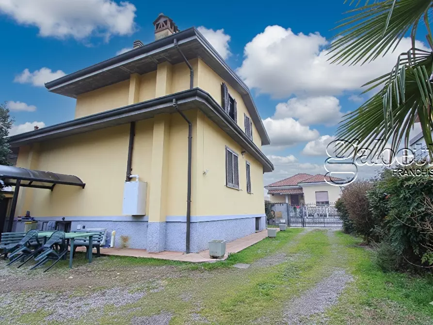 Immagine 42 di Villa in vendita  in Via Luigi Pirandello a Nerviano