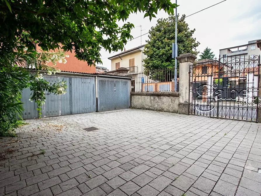 Immagine 19 di Bilocale in vendita  in Via Milano a Rho