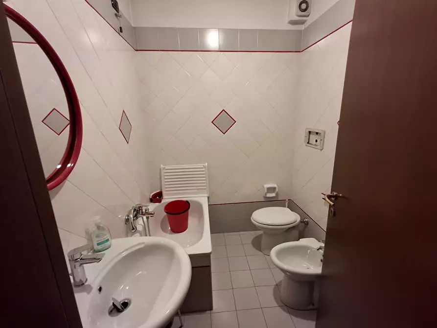 Immagine 19 di Trilocale in vendita  in Piazzale Kennedy 1 a Novafeltria