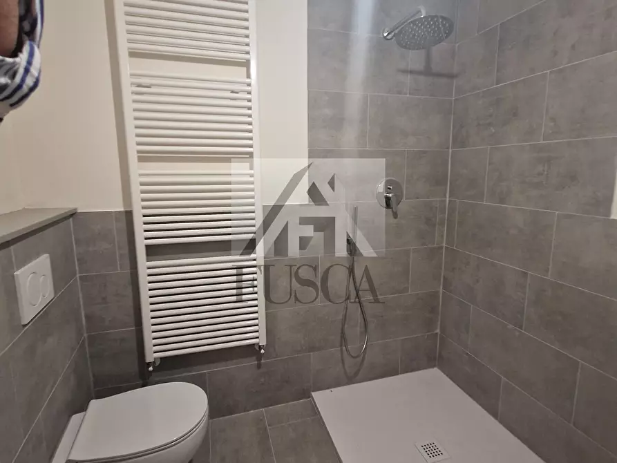 Immagine 21 di Pentalocale in vendita  in Via San Paolino a Lucca