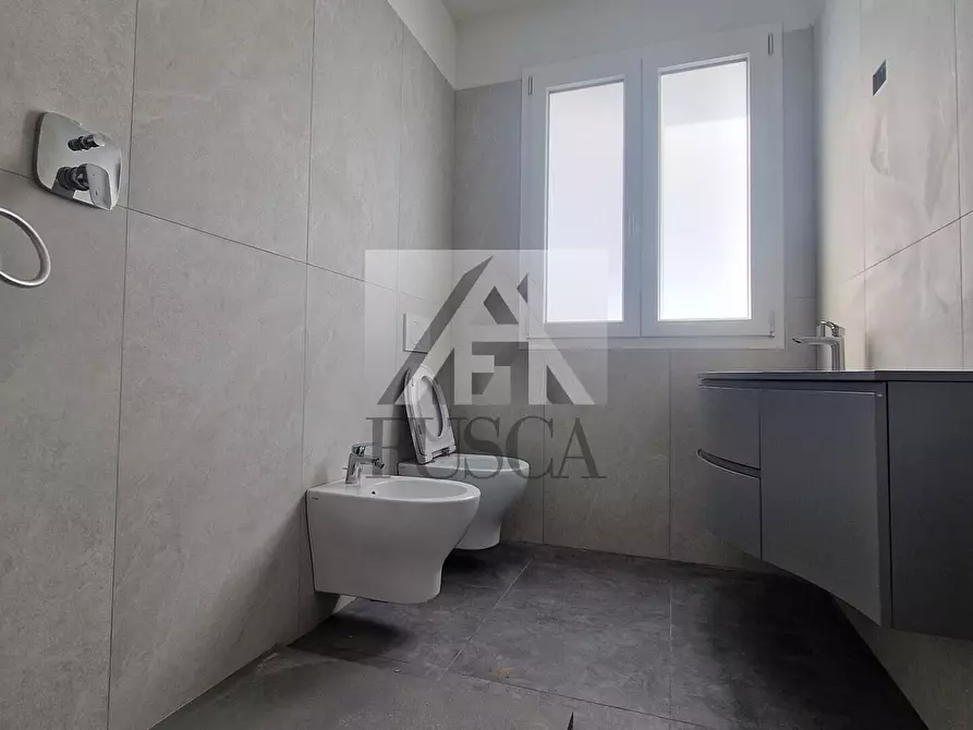 Immagine 34 di Casa bifamiliare in vendita  in Via dei Leri a Lucca