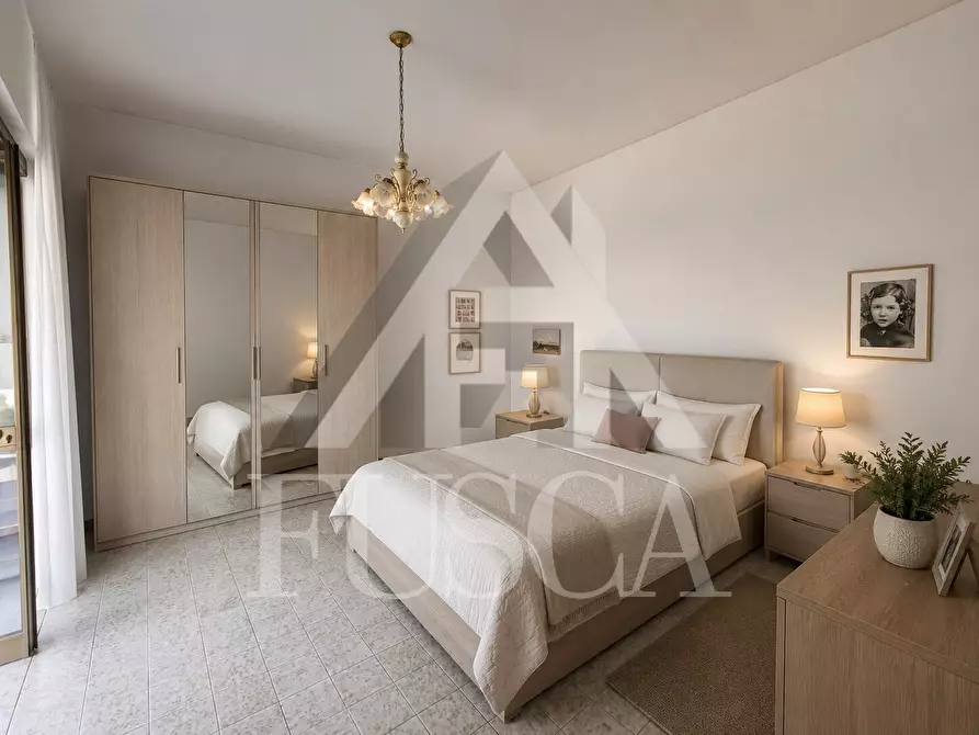 Immagine 12 di Villa in vendita  in Via G. Amendola a Lucca