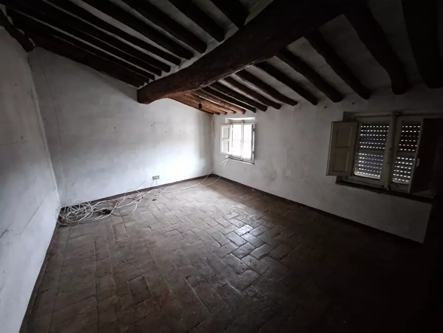 Immagine 31 di Terratetto in vendita  in Via per Corte Capecchio a Lucca