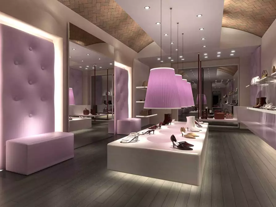 Immagine 10 di Capannone industriale in vendita  in Via Borgo Giannotti a Lucca