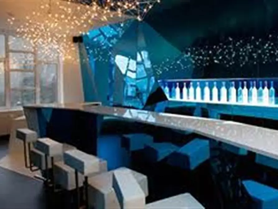 Immagine 2 di Albergo/B&B/Residence in vendita  in de gasperi a Bagni Di Lucca