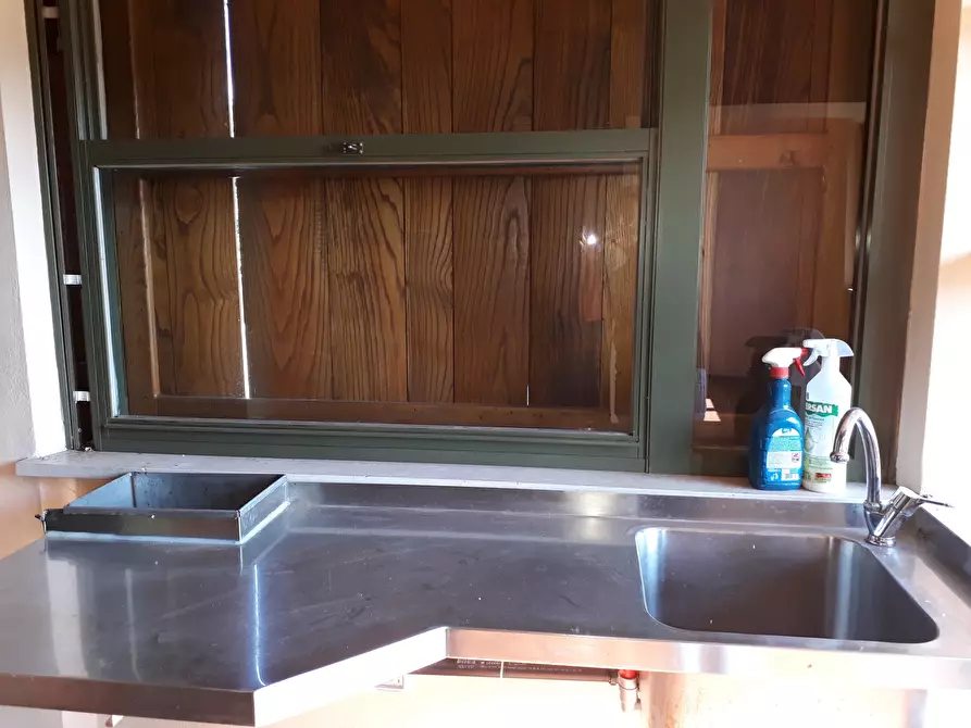 Immagine 20 di Bar / Ristorante in vendita  in porcari a Lucca