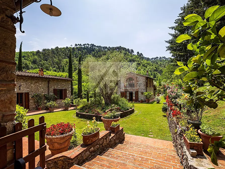 Immagine 13 di Rustico / casale in vendita  in Via Borgo Giannotti a Lucca