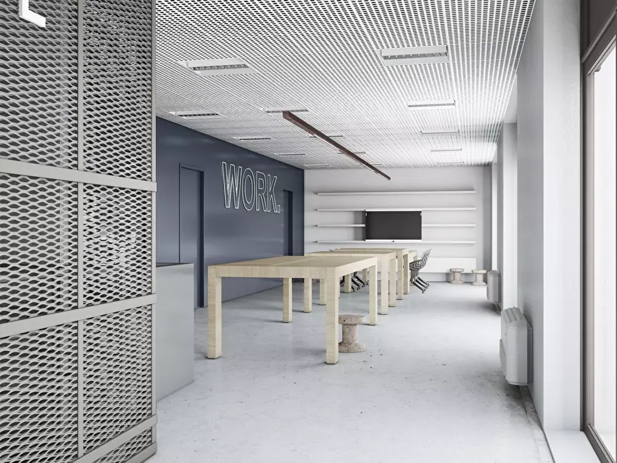 Immagine 5 di Locale commerciale in affitto  in piazza bernardini a Lucca