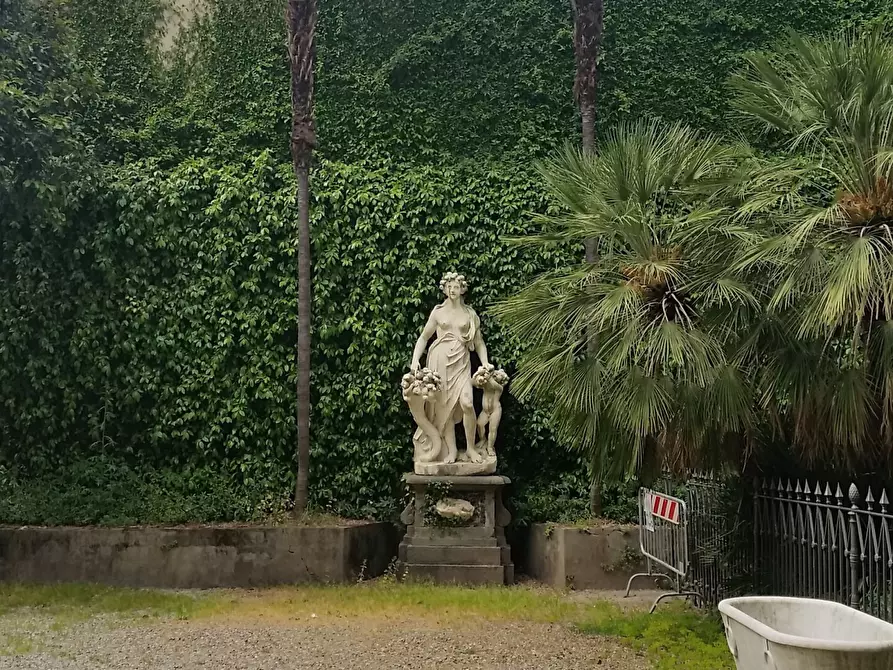 Immagine 7 di Capannone industriale in affitto  in Via Nuova a Lucca