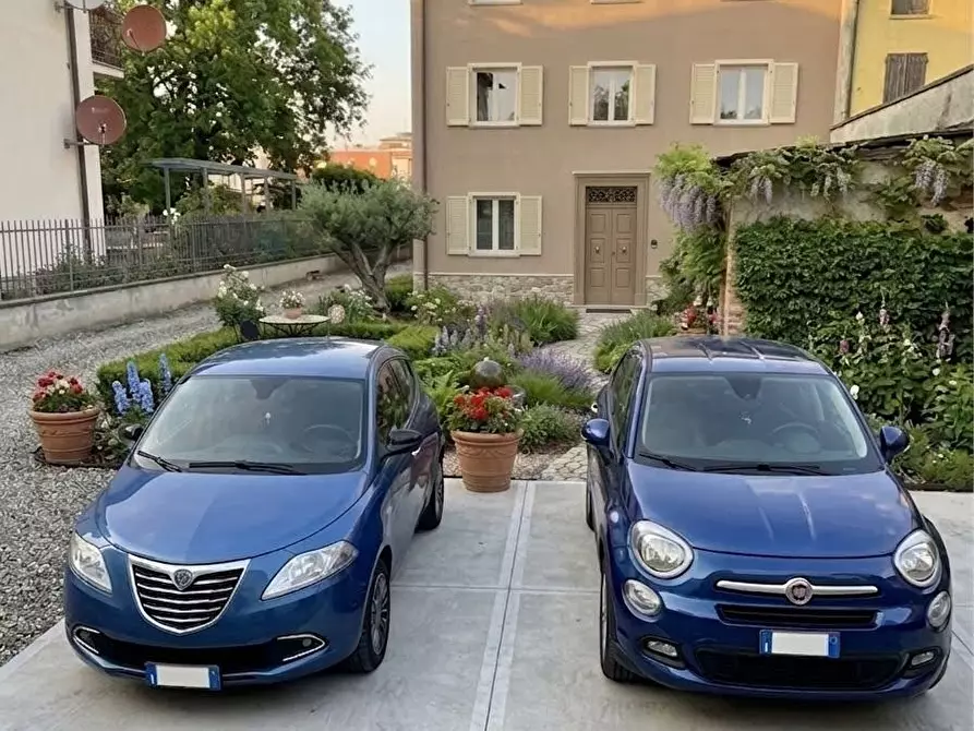 Immagine 7 di Pentalocale in vendita  in Via Versilia a Lucca