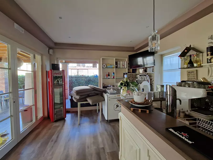 Immagine 9 di Villa in vendita  in Via di Poggio Seconda a Lucca
