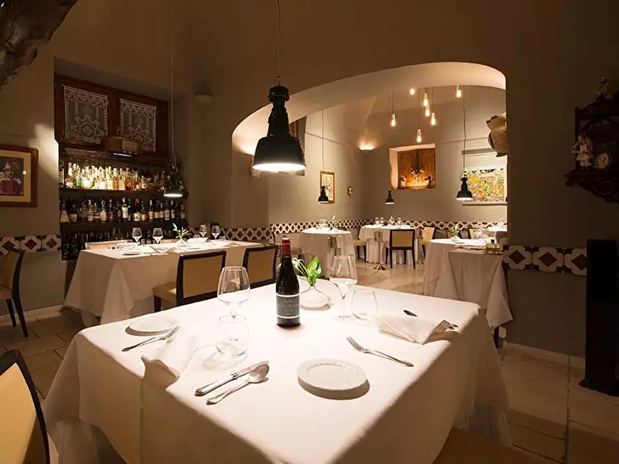 Immagine 9 di Bar / Ristorante in vendita  in Via Fillungo a Lucca