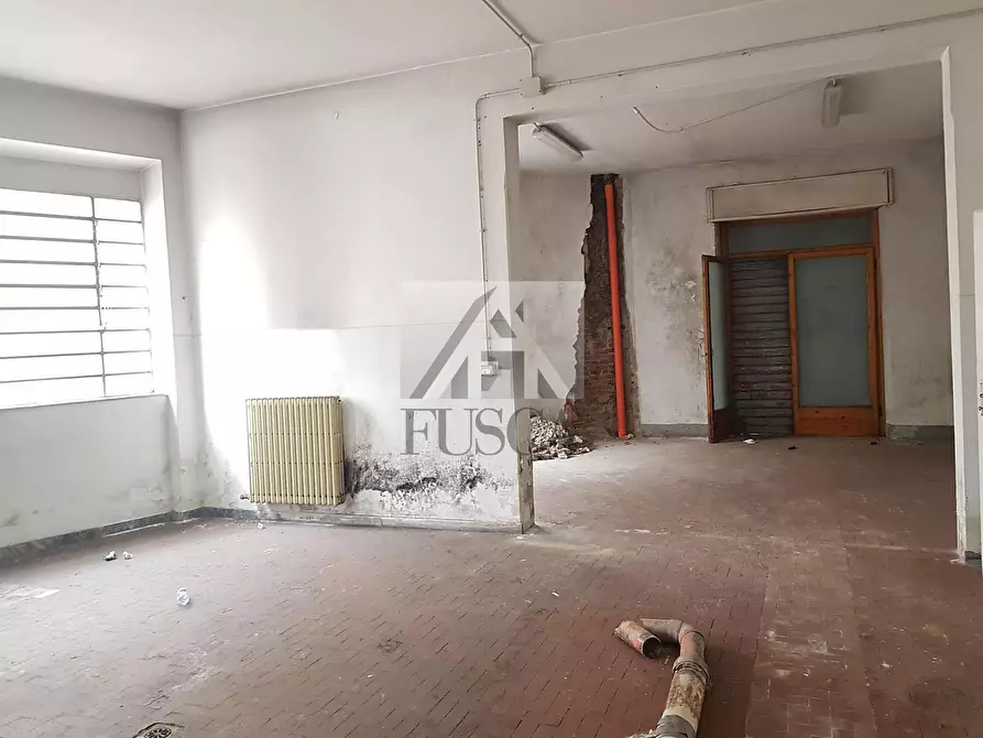 Immagine 4 di Locale commerciale in affitto  in Viale San Concordio a Lucca