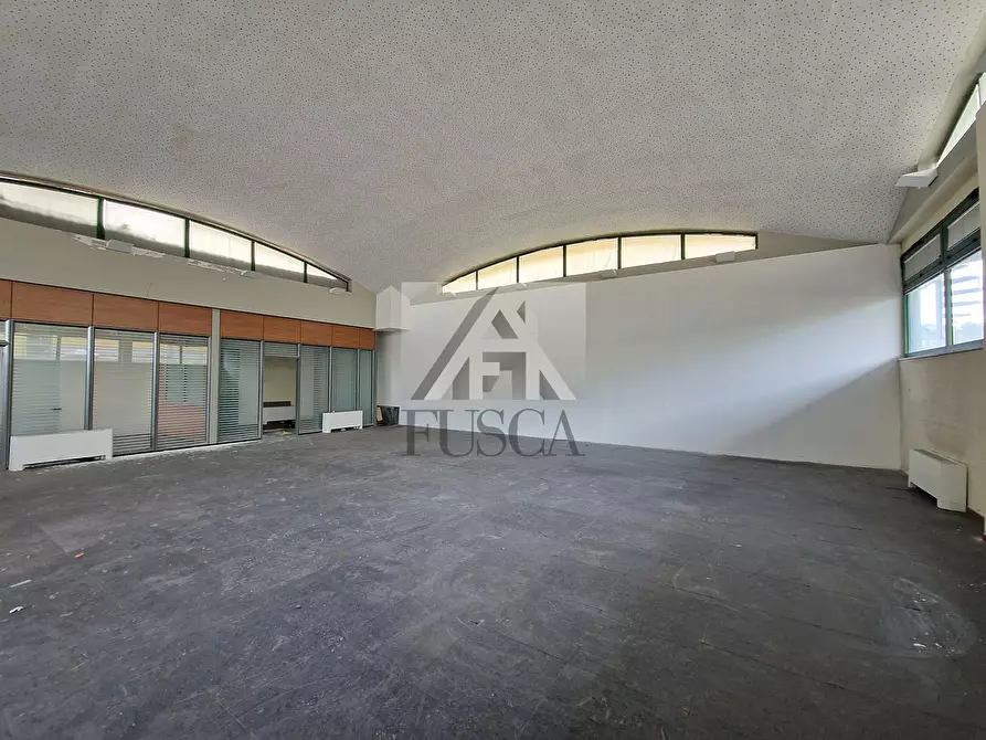 Immagine 6 di Ufficio in affitto  in Via Puccetti a Lucca