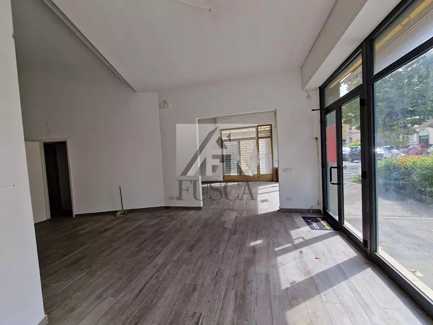 Immagine 6 di Capannone industriale in vendita  in Via Sant'Anna a Lucca