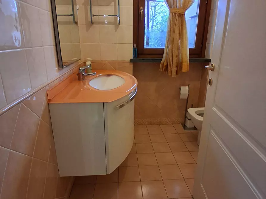 Immagine 5 di Villetta a schiera in affitto  in Via Ingrillini a Lucca