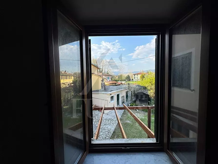 Immagine 21 di Villa in vendita  in Via dei Landucci a Lucca