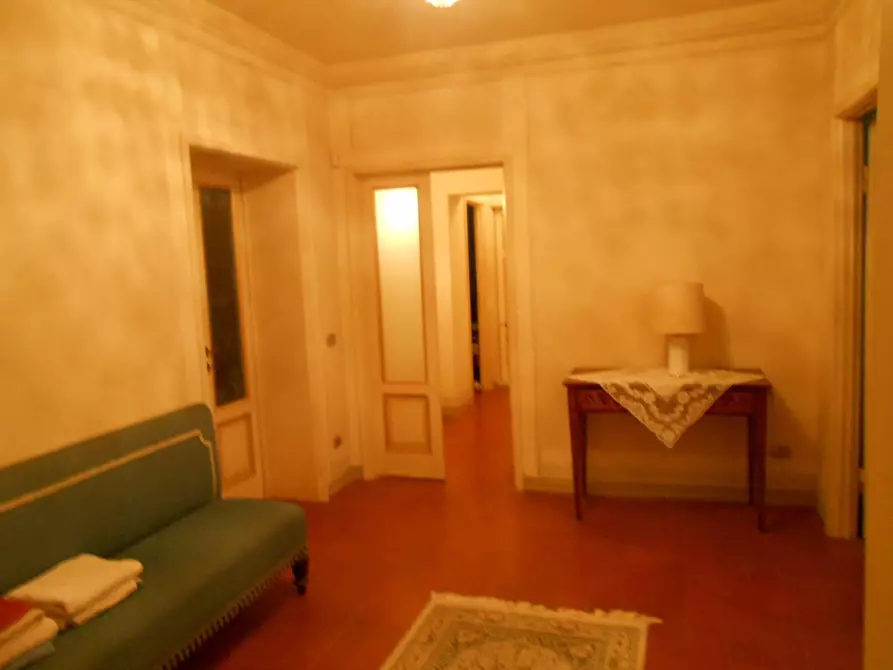Immagine 33 di Villa in vendita  in Via Francesco Ferraris a Lucca