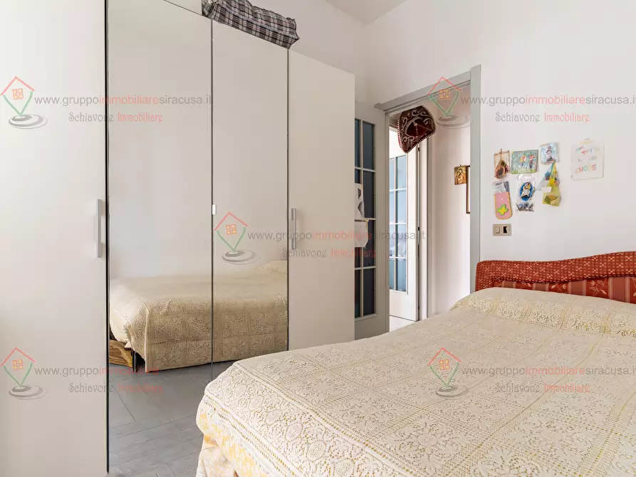 Immagine 14 di Trilocale in vendita  a Siracusa