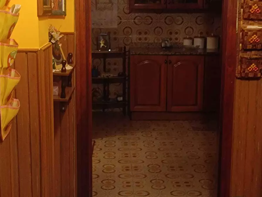 Immagine 10 di Casa trifamiliare in vendita  a Canicattini Bagni