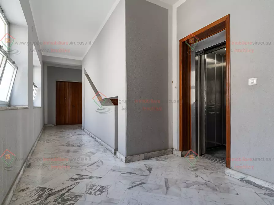 Immagine 20 di Pentalocale in vendita  a Siracusa