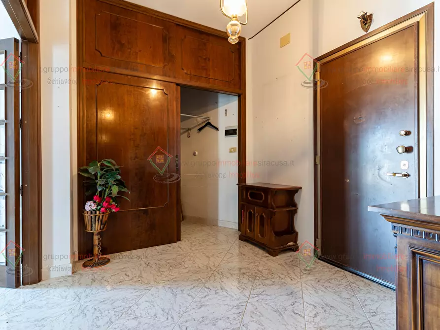 Immagine 23 di Pentalocale in vendita  a Siracusa